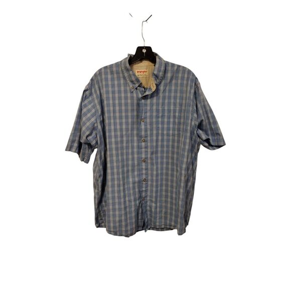 Wrangler men's Authentics Blue Plaid short sleeve button down everyday shirt - Picture 1 of 6